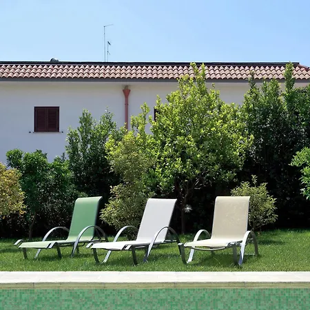 Le Peonie Apartmán Aradeo